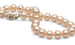 Pearls to brooch: Jewellery trends that will rule in 2018