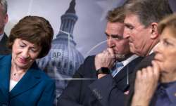 From left, Sen. Susan Collins, R-Maine, Sen. Jeff Flake,