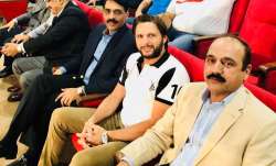 Pakistan cricketer Shahid Afridi with DG ISPR Asif Ghafoor